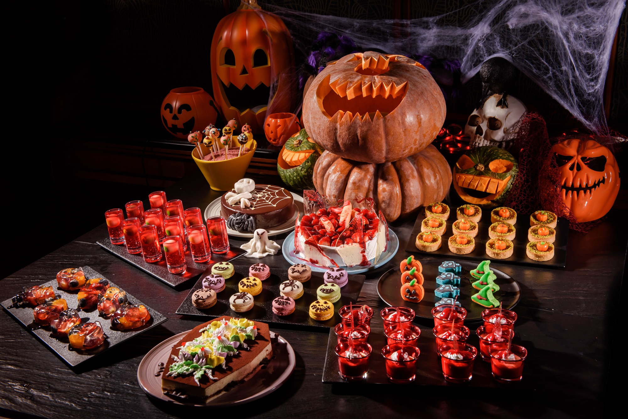 Trick or Treat at Café 395’s Spooky Halloween Dessert Buffet
